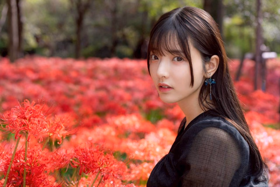 彩月七緒 28
