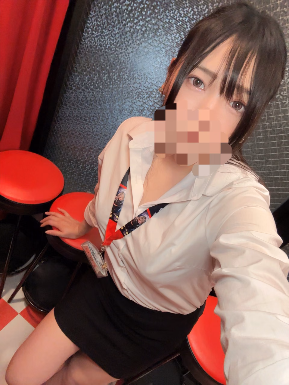 早見なな 16