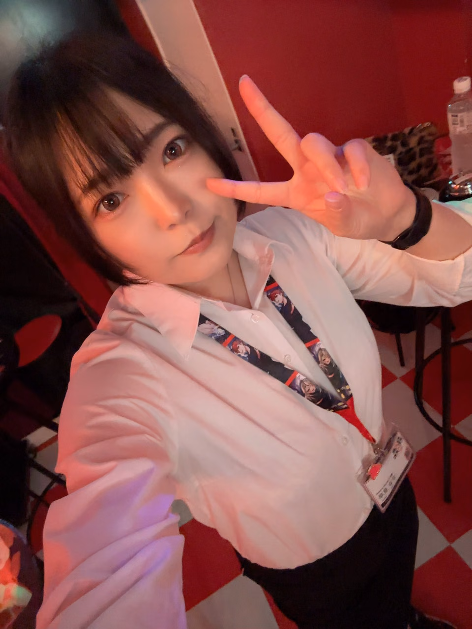 早見なな 18