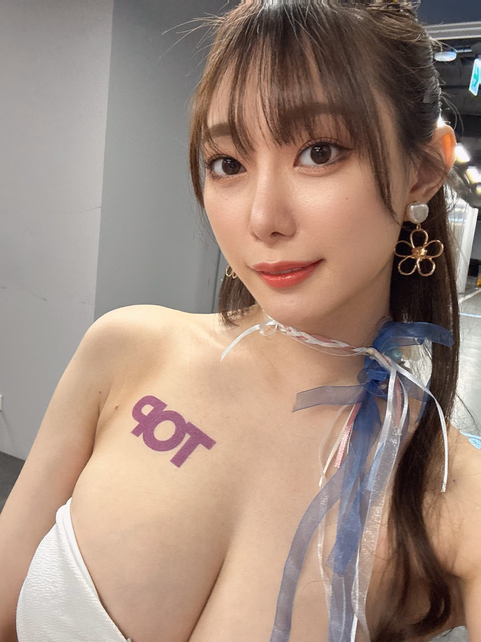 미타니 아카네 60