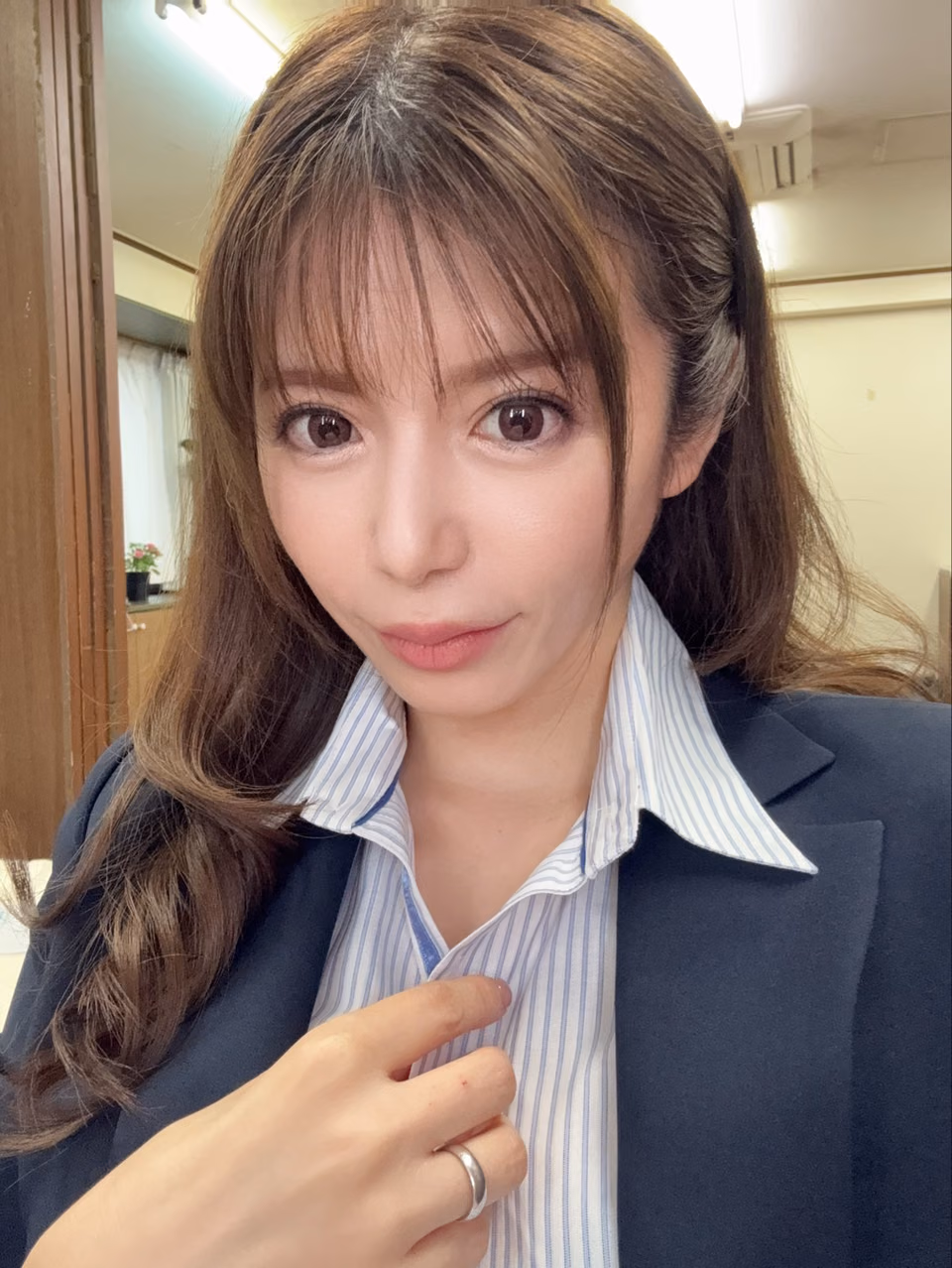 쿠리바야시 리리 22