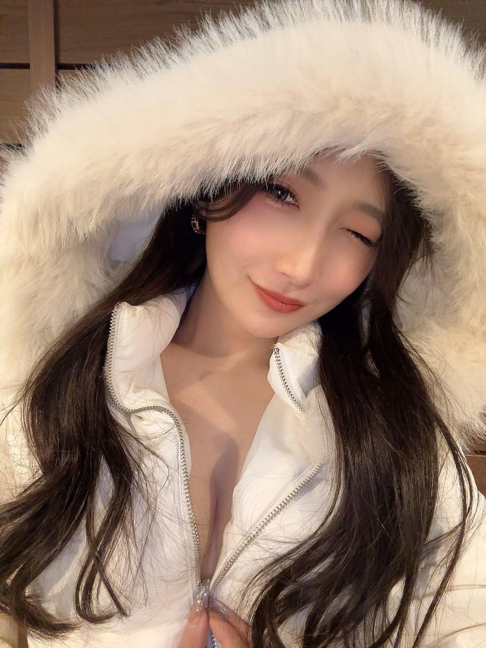 카미 안나 28
