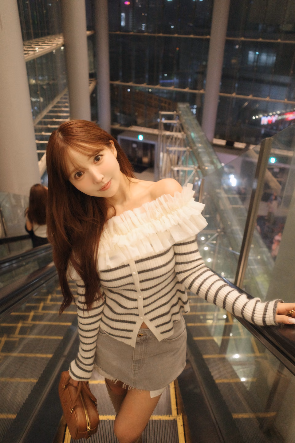 三上悠亜 60