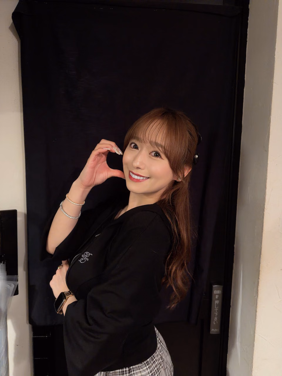 시라이시 마리나 34