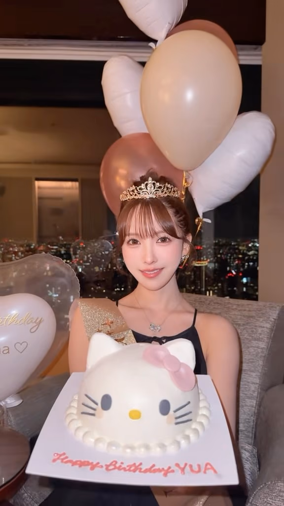 三上悠亜 9