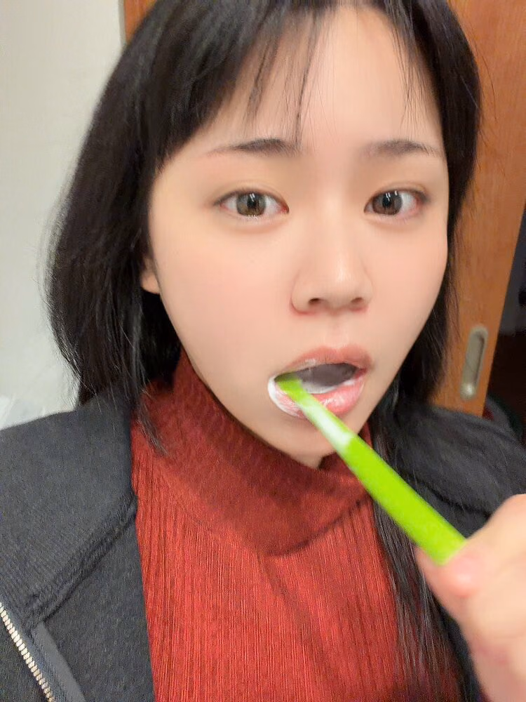田野憂 25
