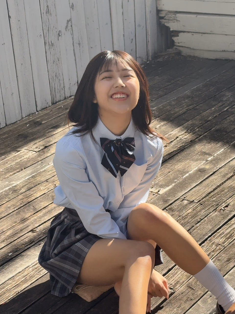 호무라 아이네 3