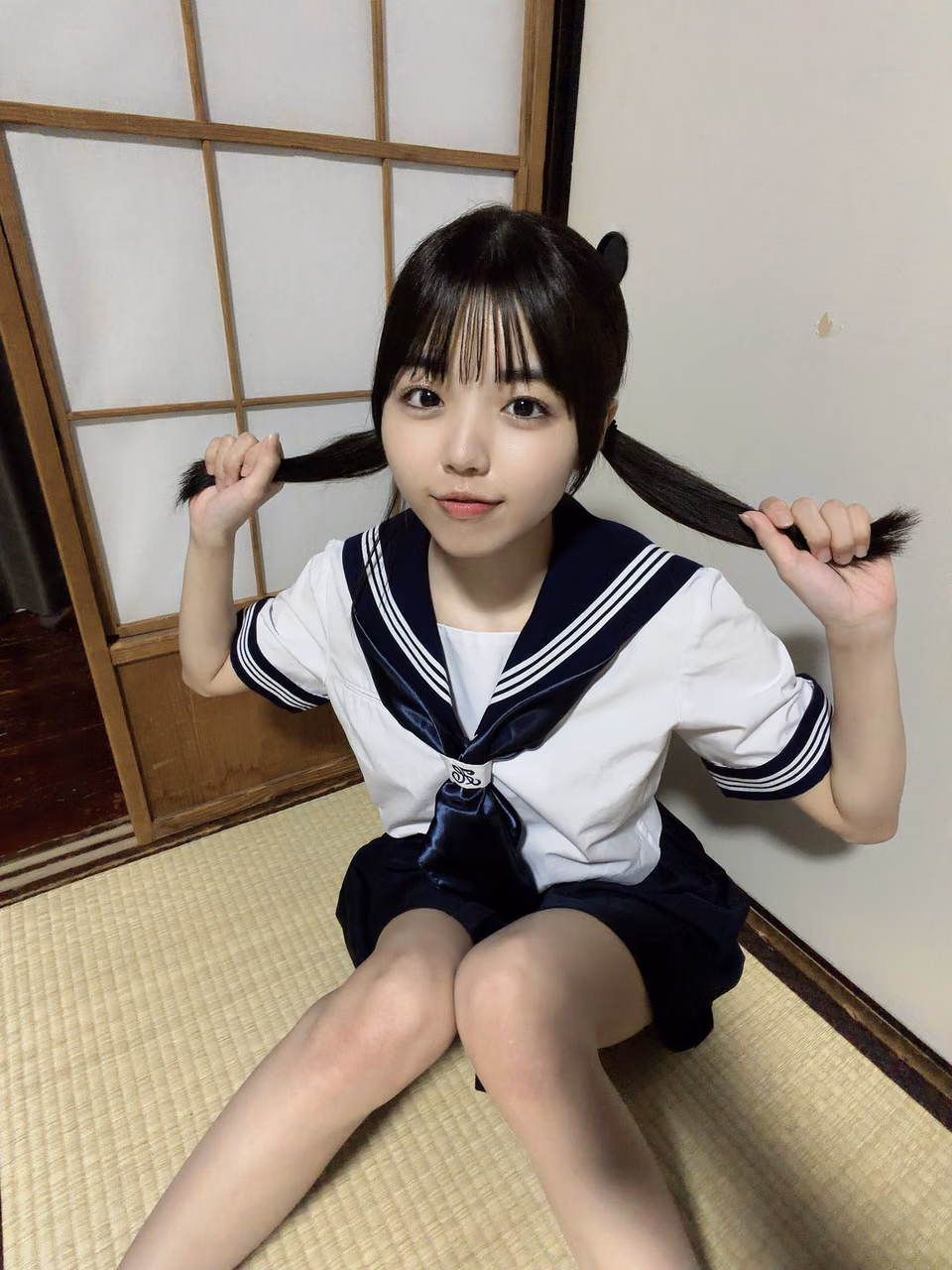 호무라 아이네 8