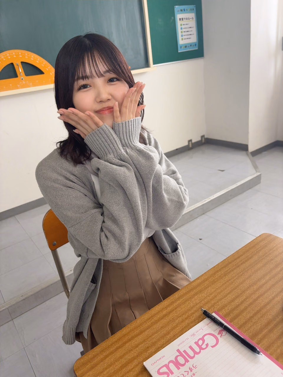 호무라 아이네 15