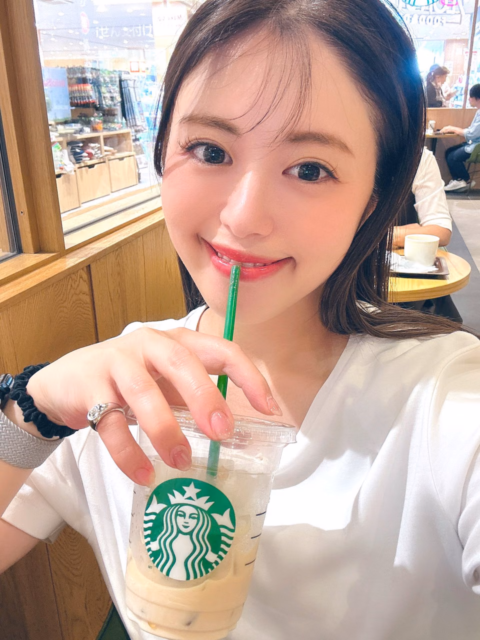 하야사카 히토미 10