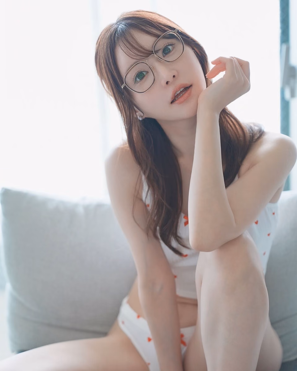 아마츠카 모에 3