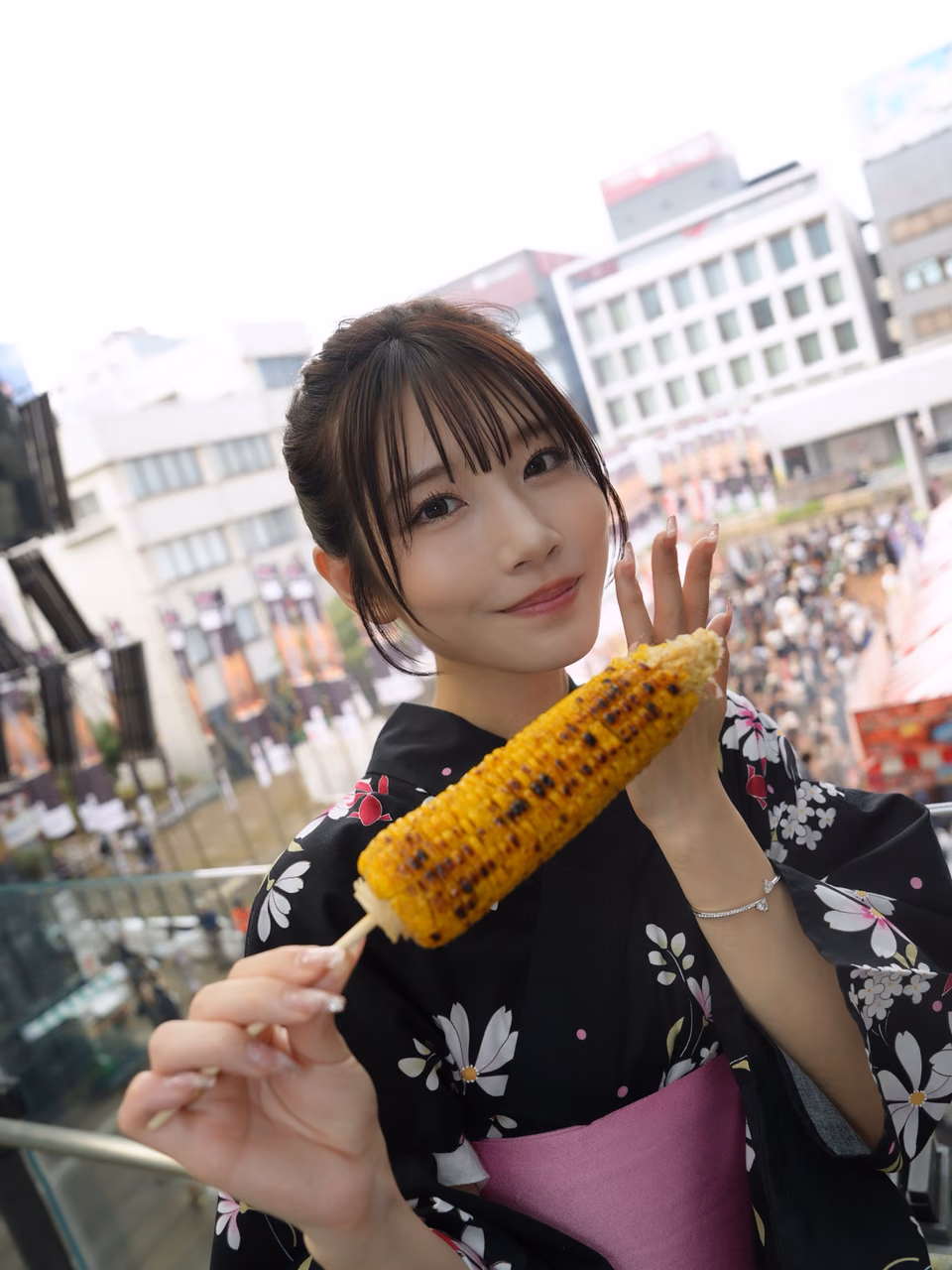 Saika Kawakita 19