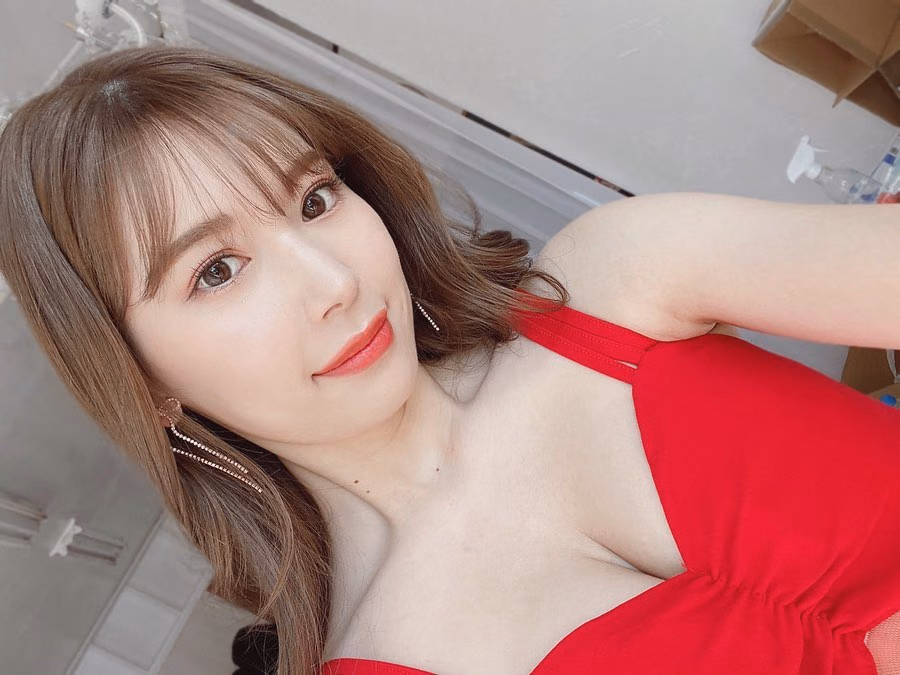 아카리 츠무기 68