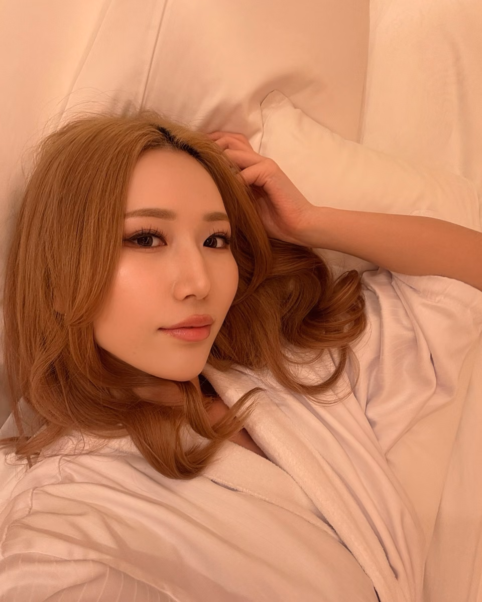 사야마 아이 32