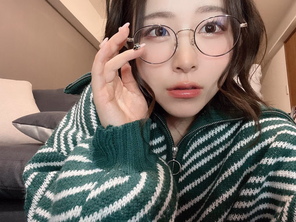 사츠키 에나 30