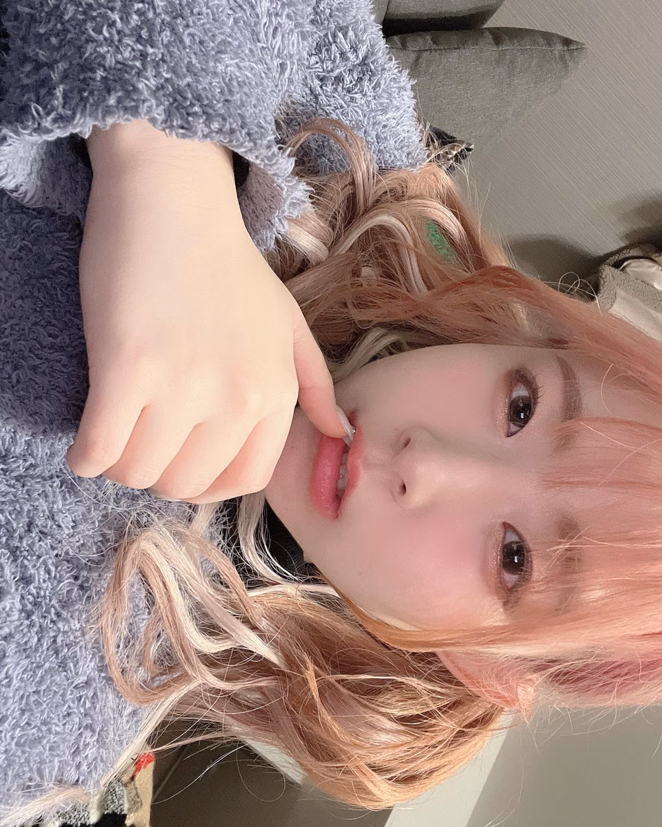 사츠키 에나 31