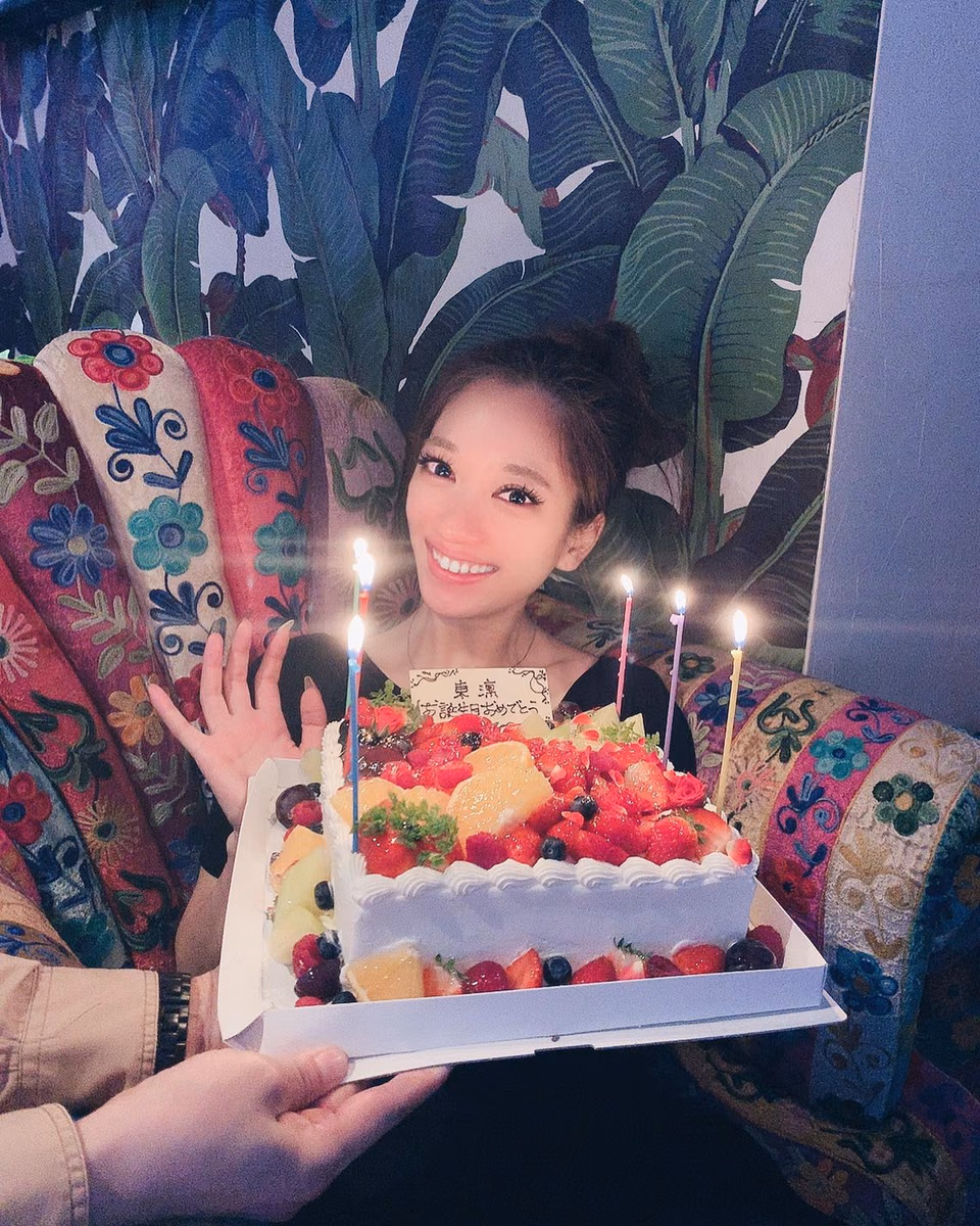아즈마 린 42