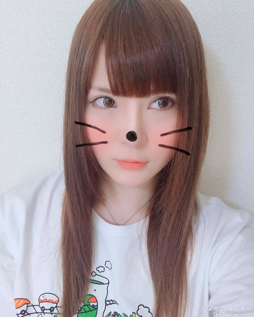 모모카 니시나 26