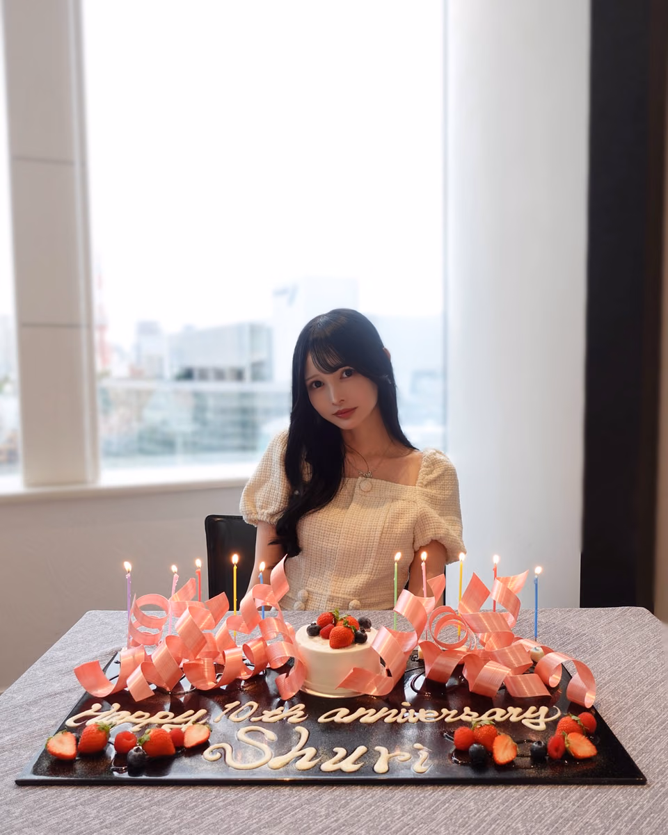 아토미 슈리 42
