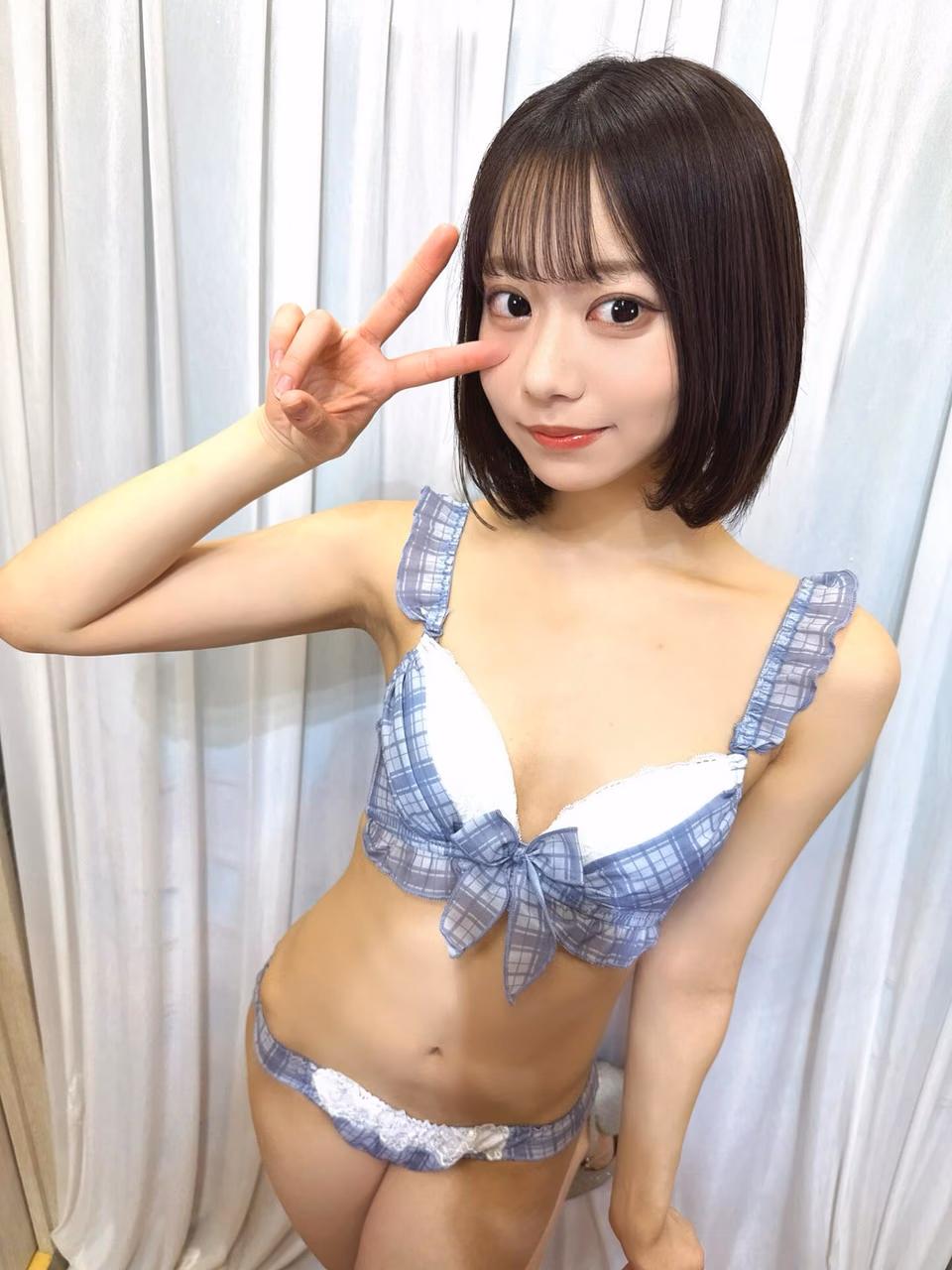 아카나 이토 16