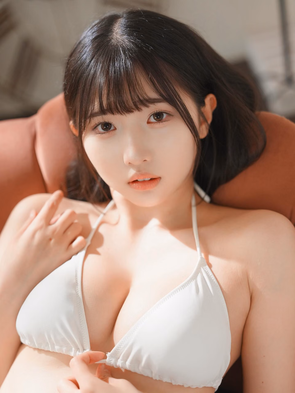 토모에 히카리 32