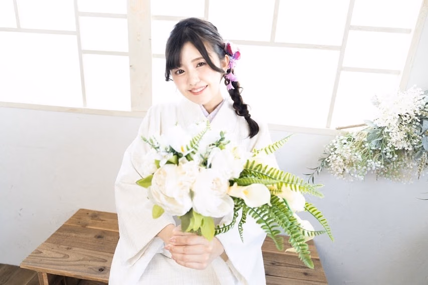 모모 키유나 12