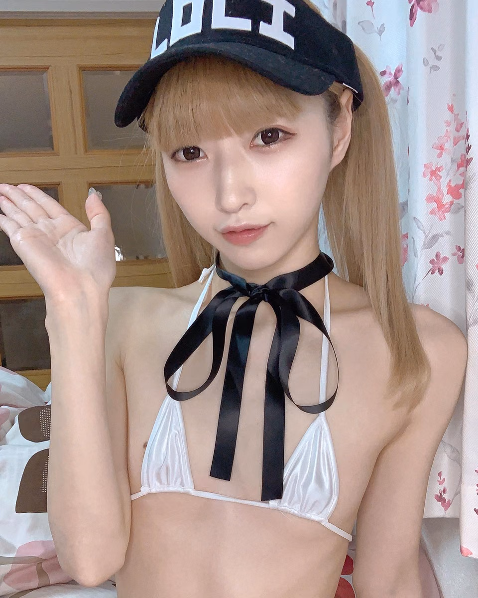 아다치 메루 37