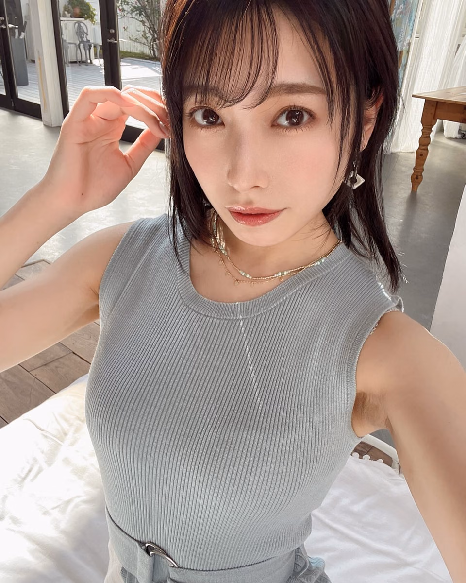 하나자토 아카리 26