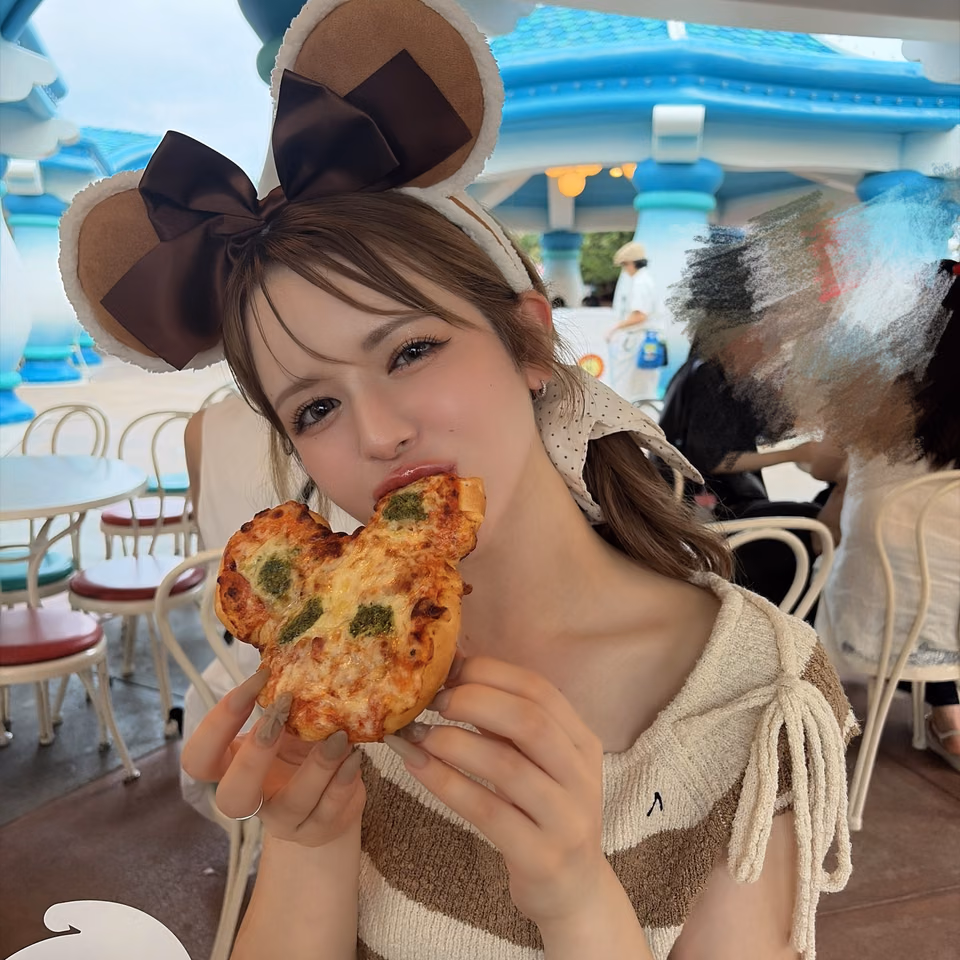 히즈루 에마 35