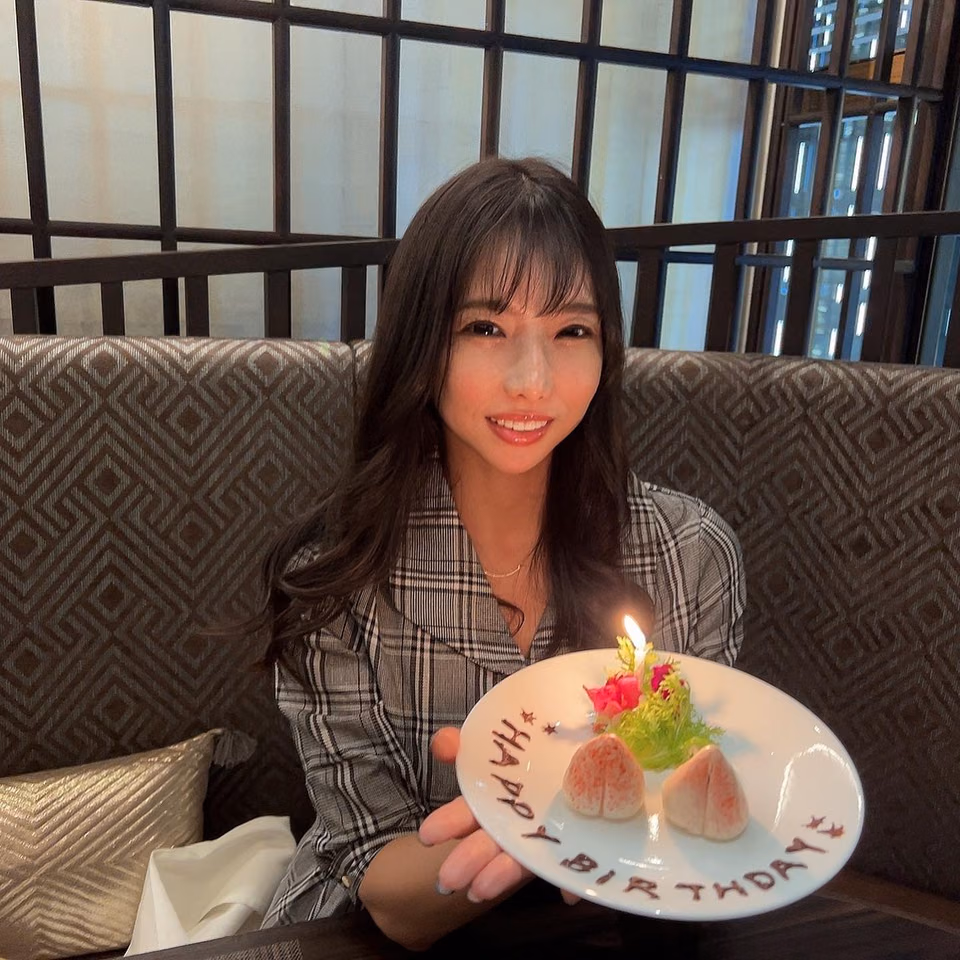 하야카와 세리나 18
