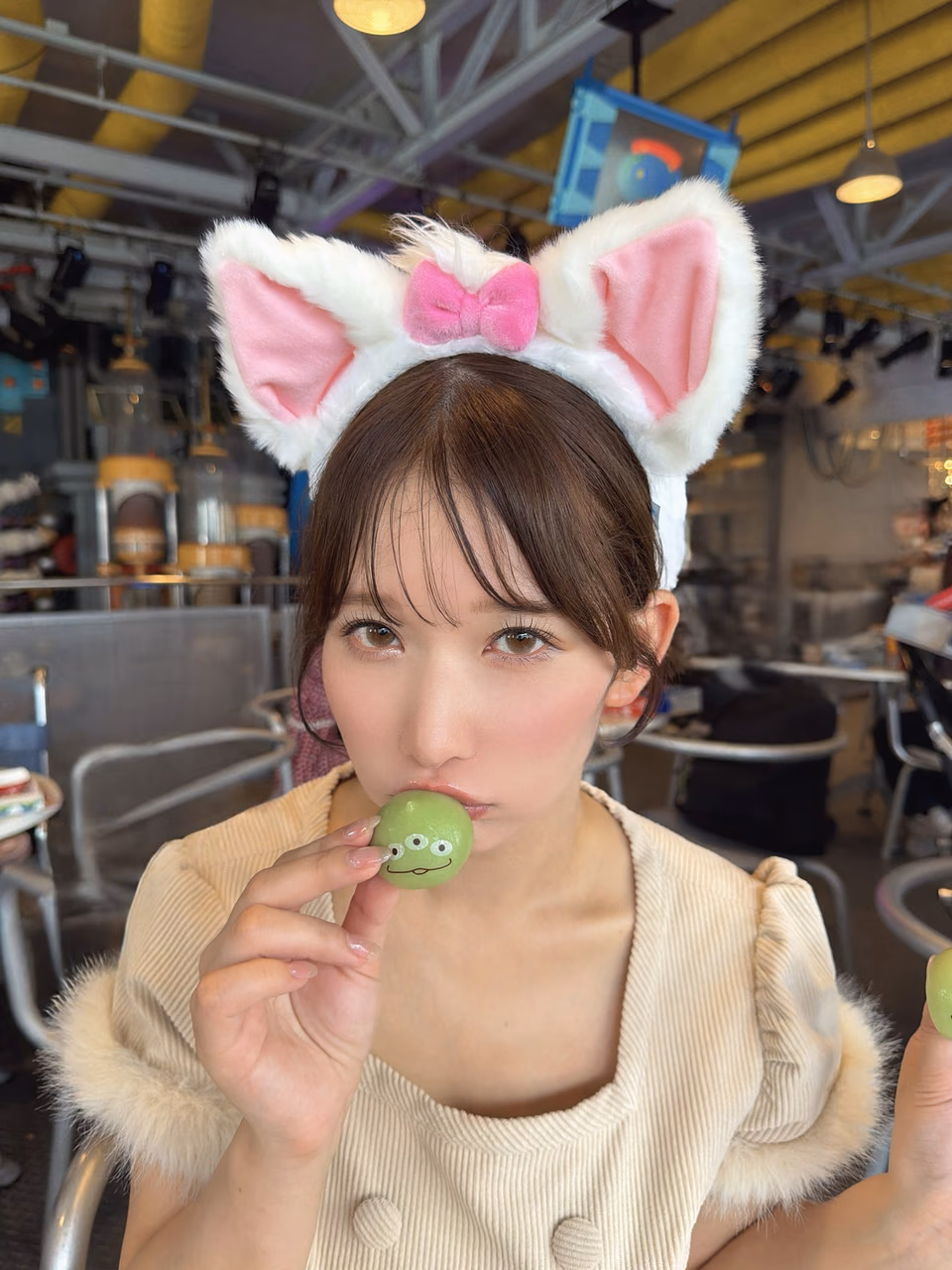 모모조노 레나 9