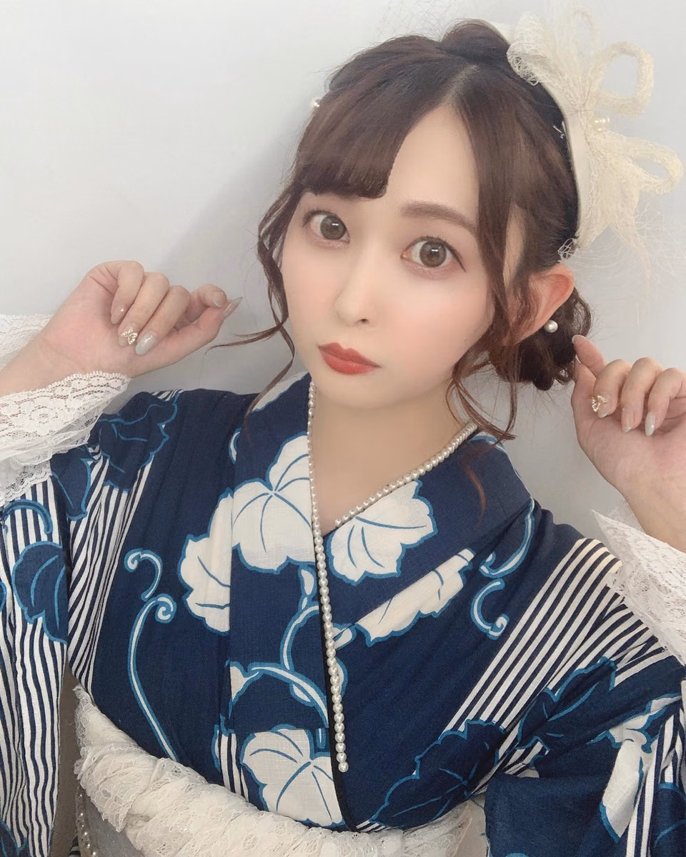 아즈사 히카리 30