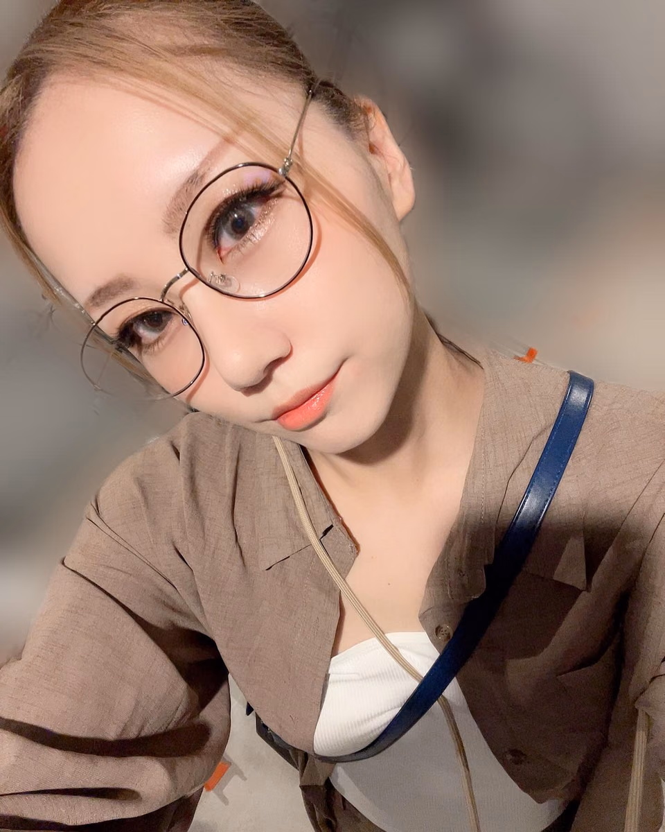 코노하 치히로 20