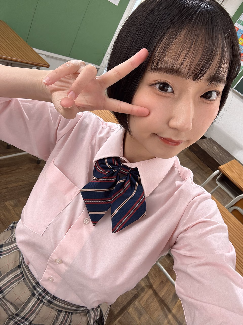 糸井瑠花 32