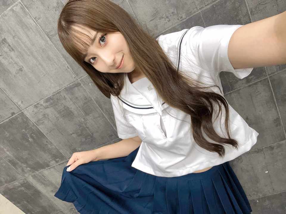 Minori Mashiro 22