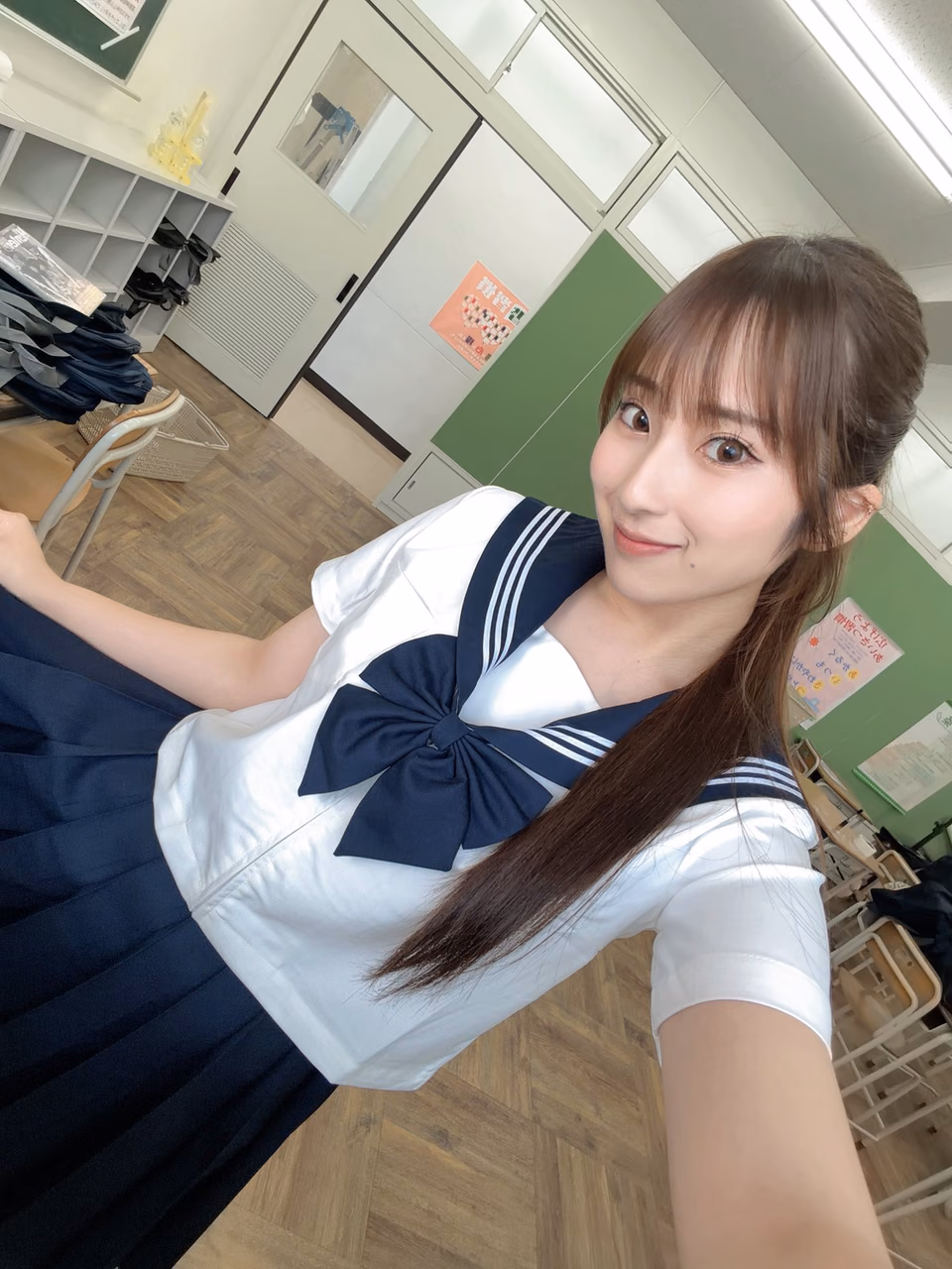 Minori Mashiro 23