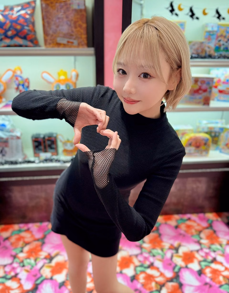 浜崎真緒 53