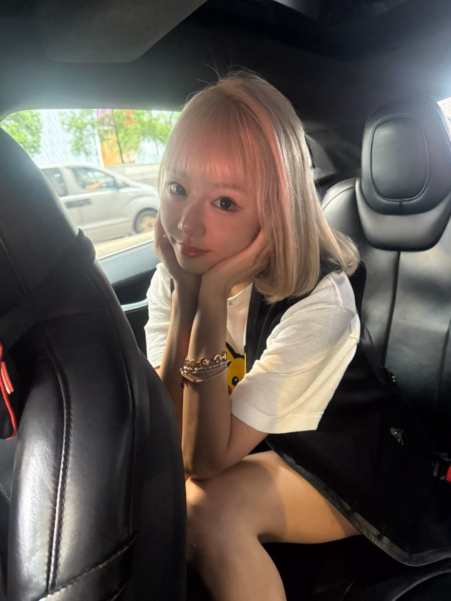浜崎真緒 54