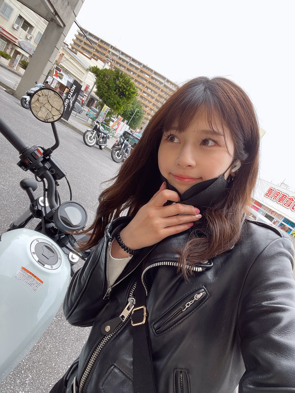 유리 마이나 10