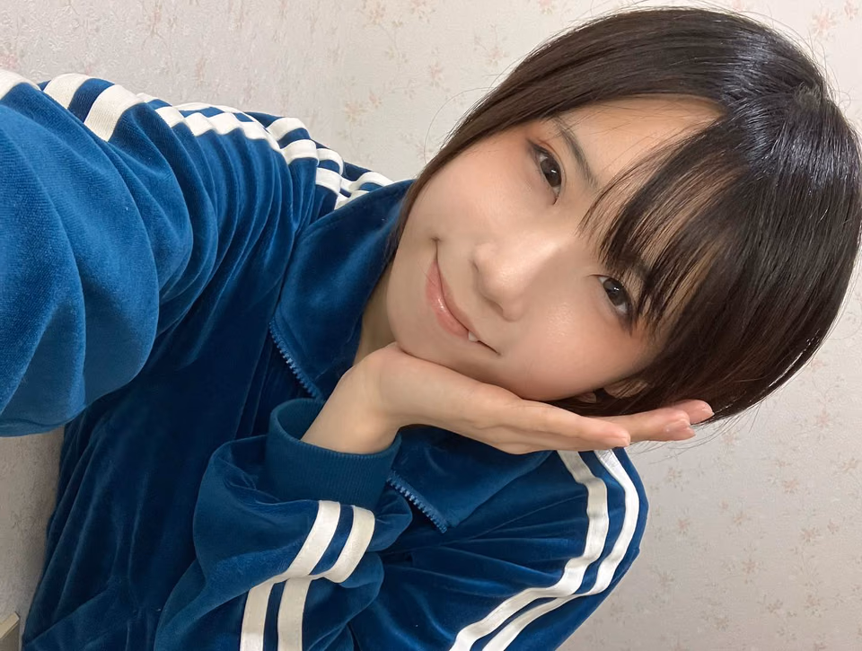 千川もなか 9
