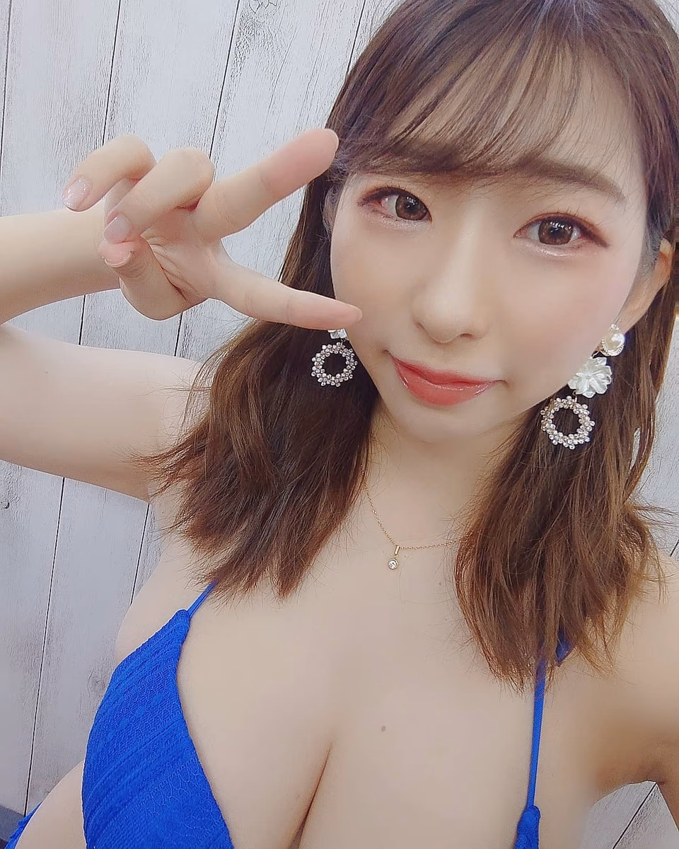 타카라다 모나미 2
