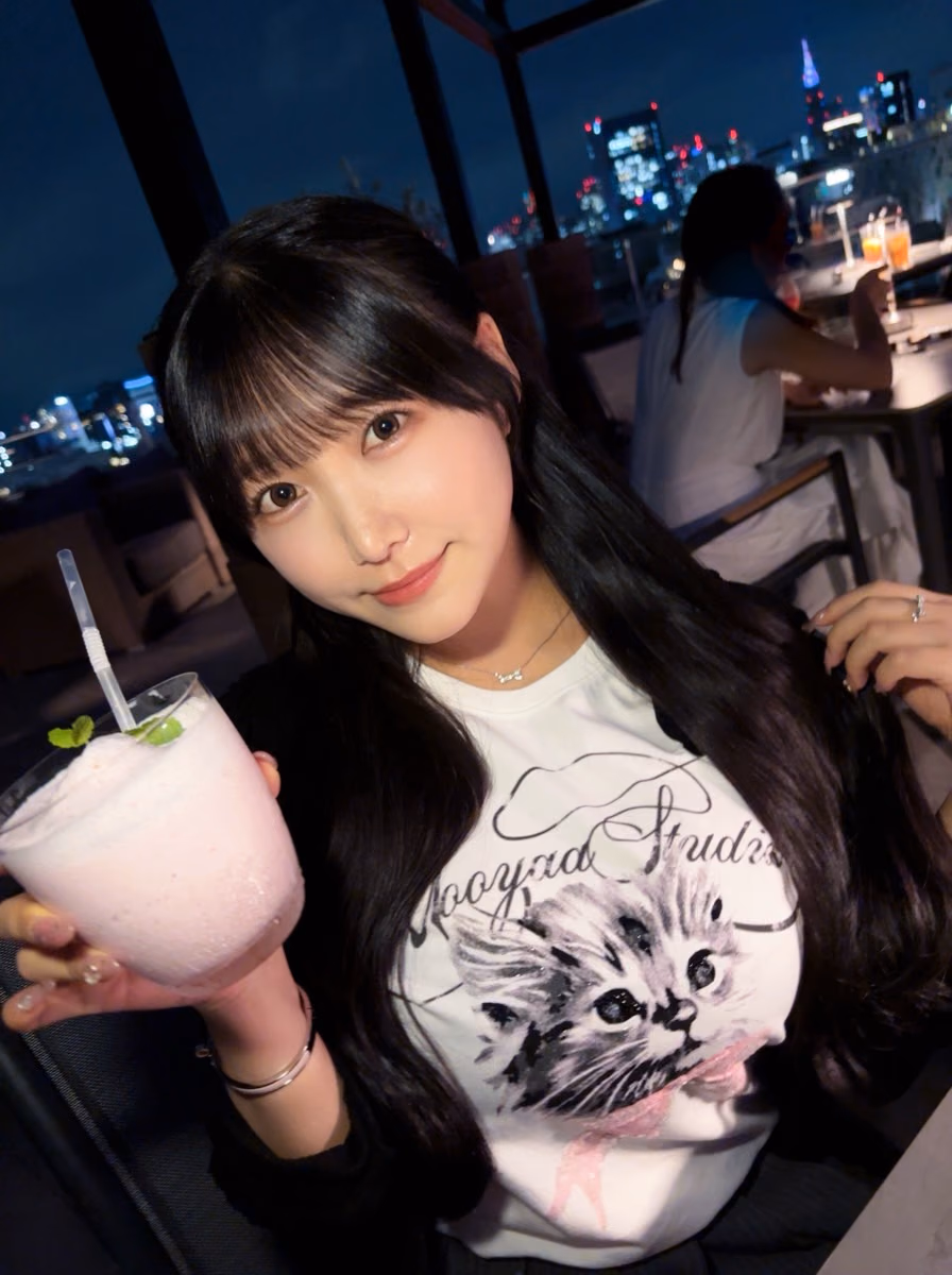 히메사키 하나 23