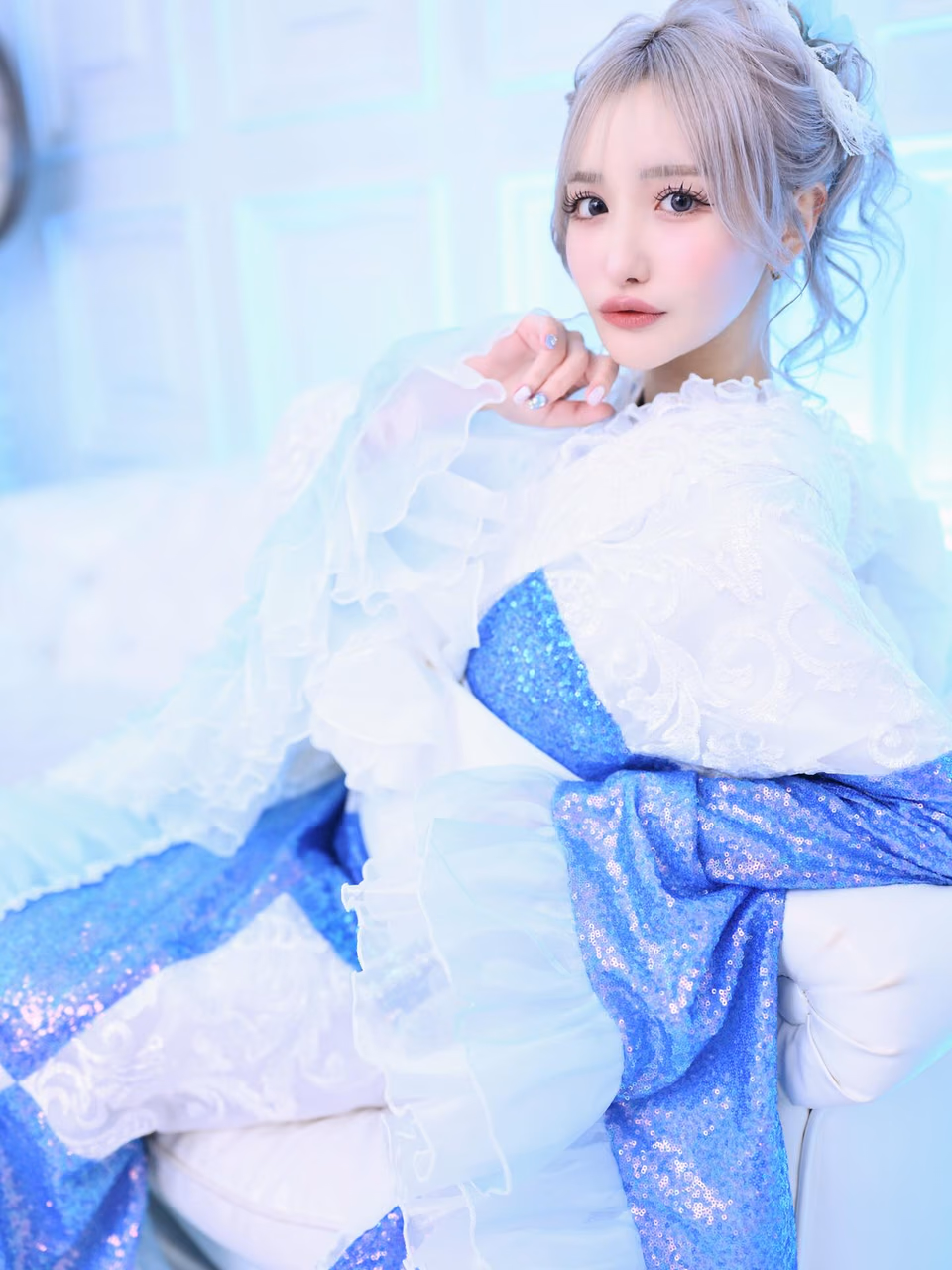 모모나가 사리나 10