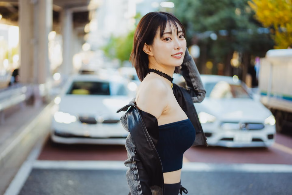 미타니 아카네 19