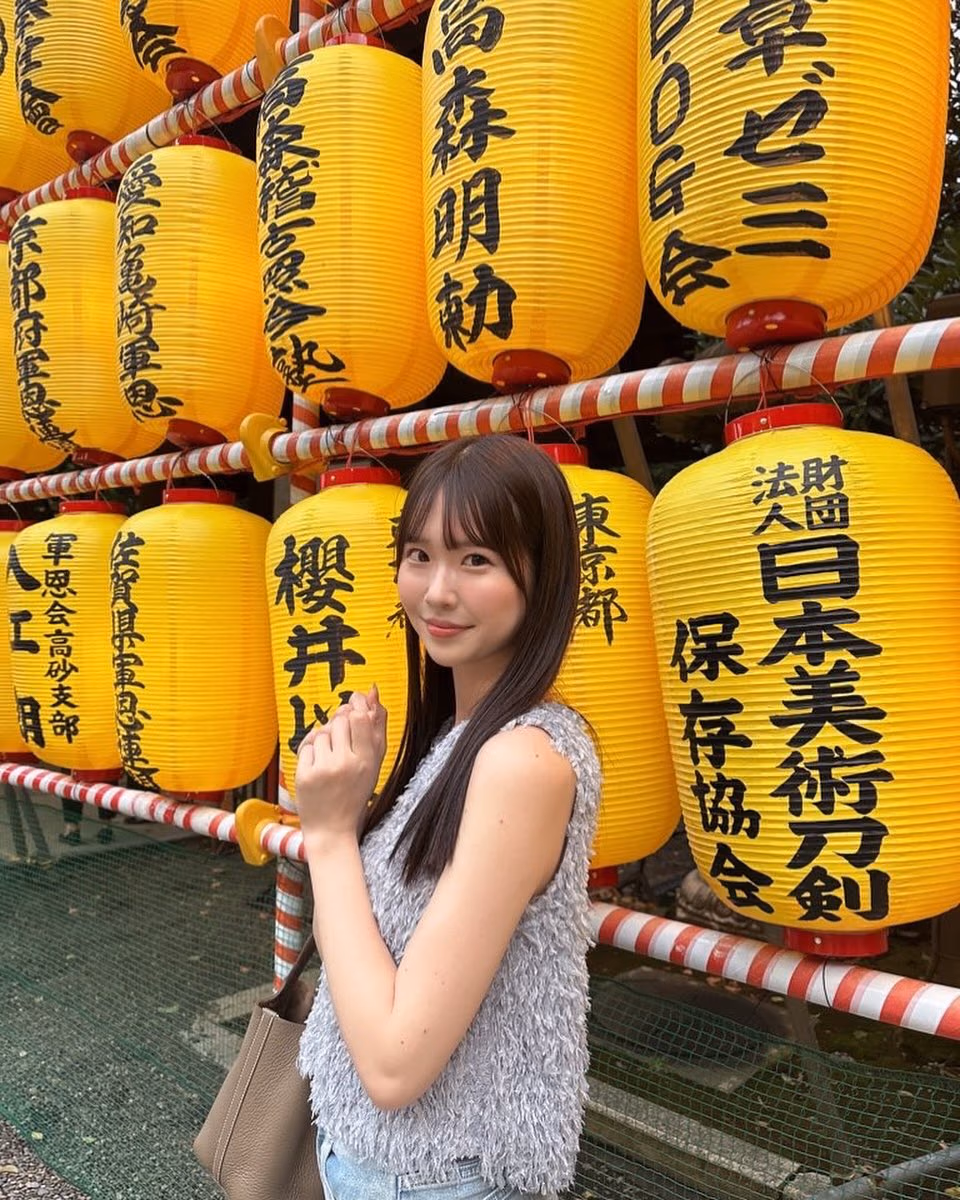 시라카미 에미카 21