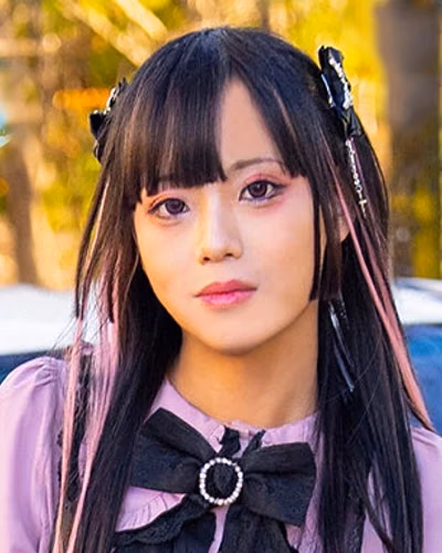 히사키 에나