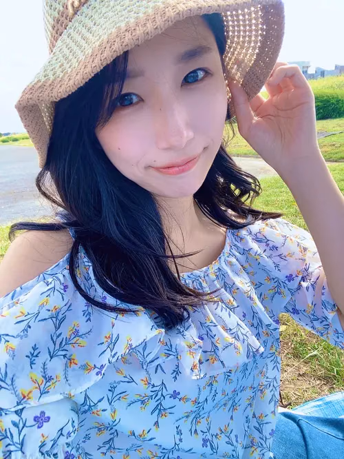 미히나 (아즈 미히나, 나가이 미히나)