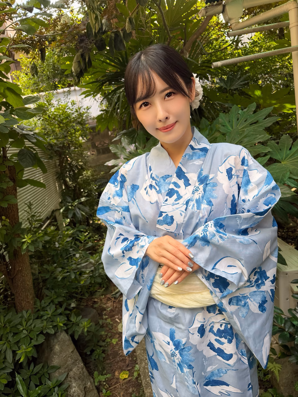 祈山愛 18