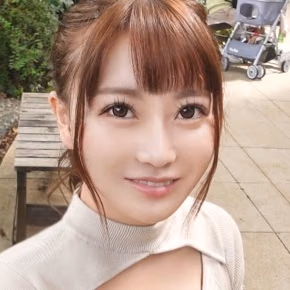시라이시 아키호 1