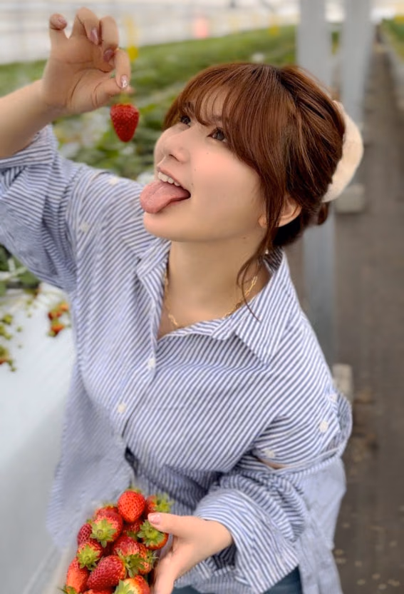 아카리 노노카 18